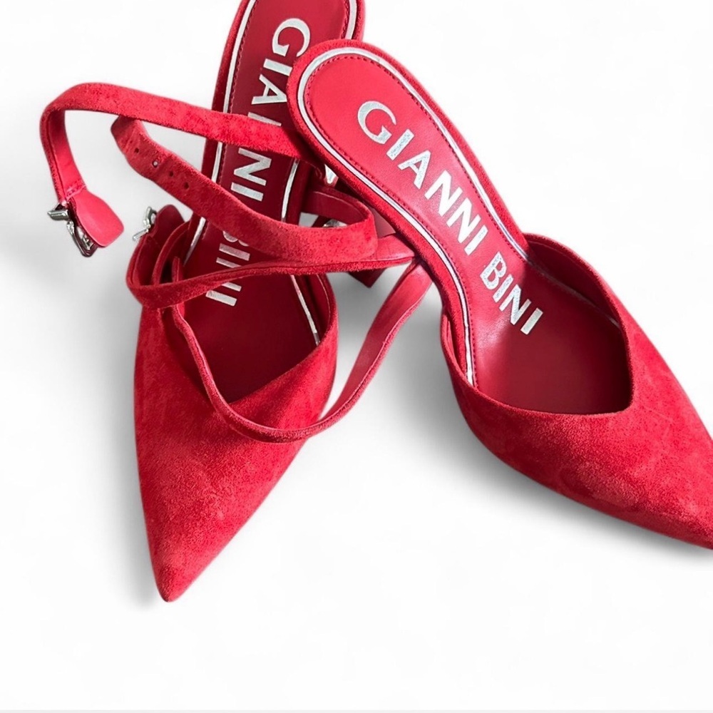 Gianni Bini Red Suede Heels
